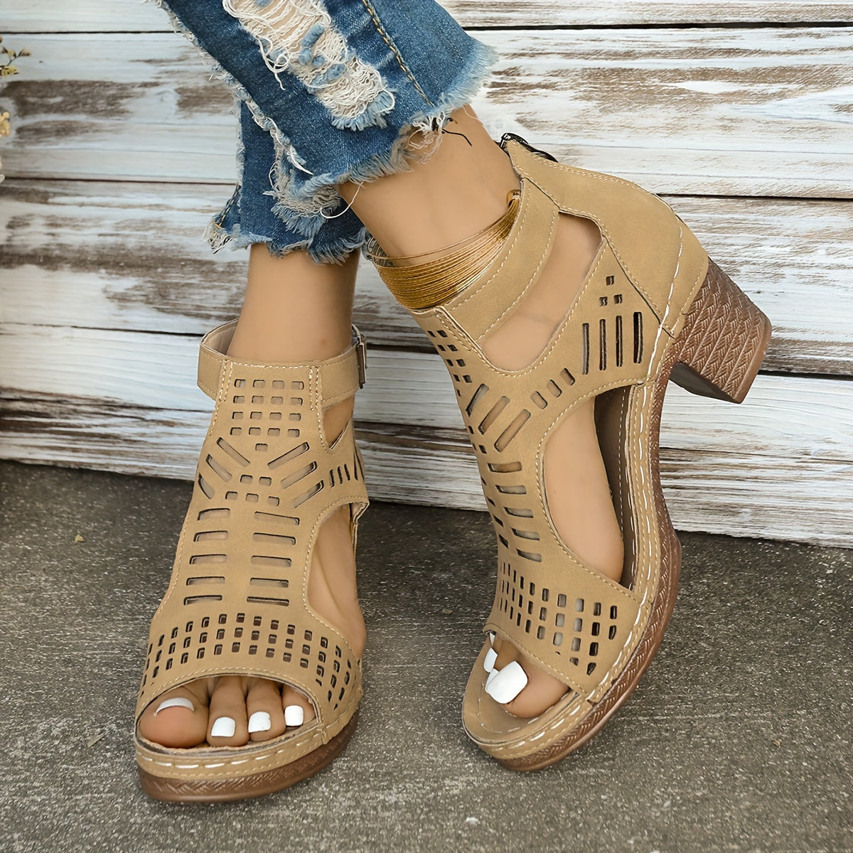 Elena - Comfort-Focused Ergonomic Sandals