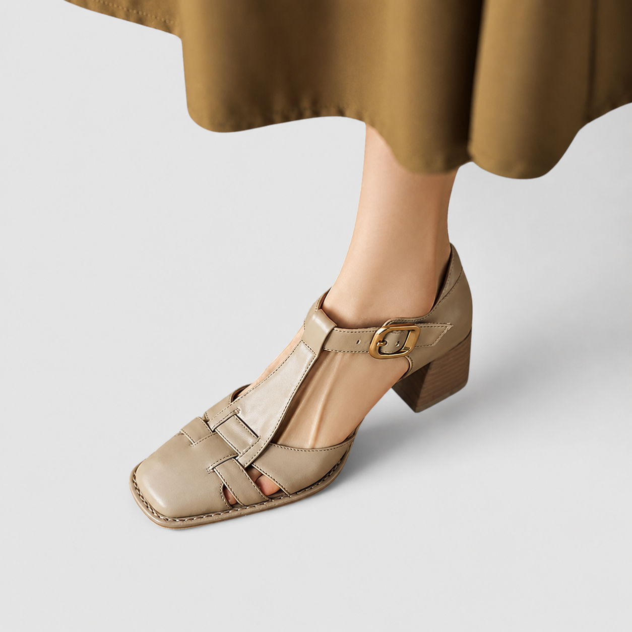 Scarlett – T-Strap Orthopedic Sandals