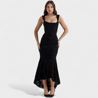 Francesca - Curvaceous Sculpted Dress