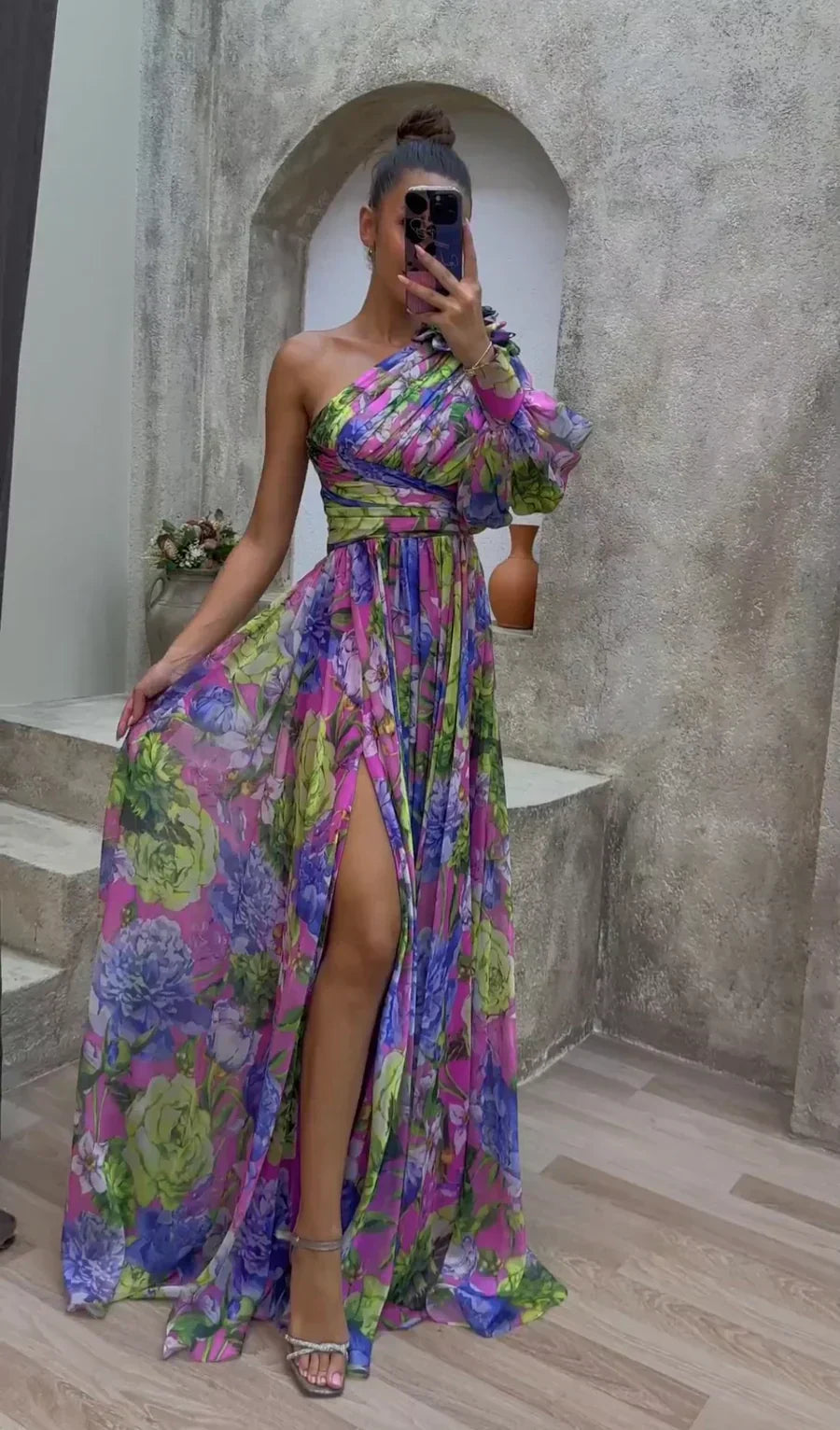 Whitney - Graceful and Flowing Gown