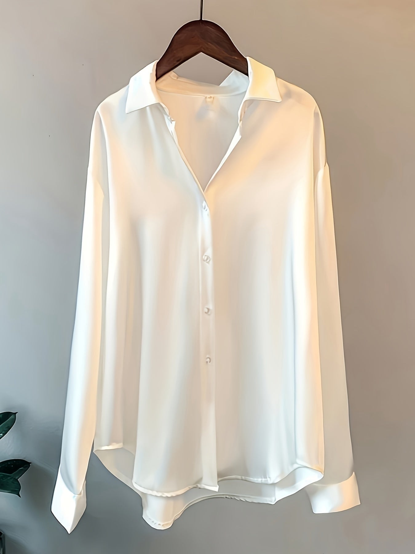 Katherine™ | Elegant Long-Sleeve Blouse