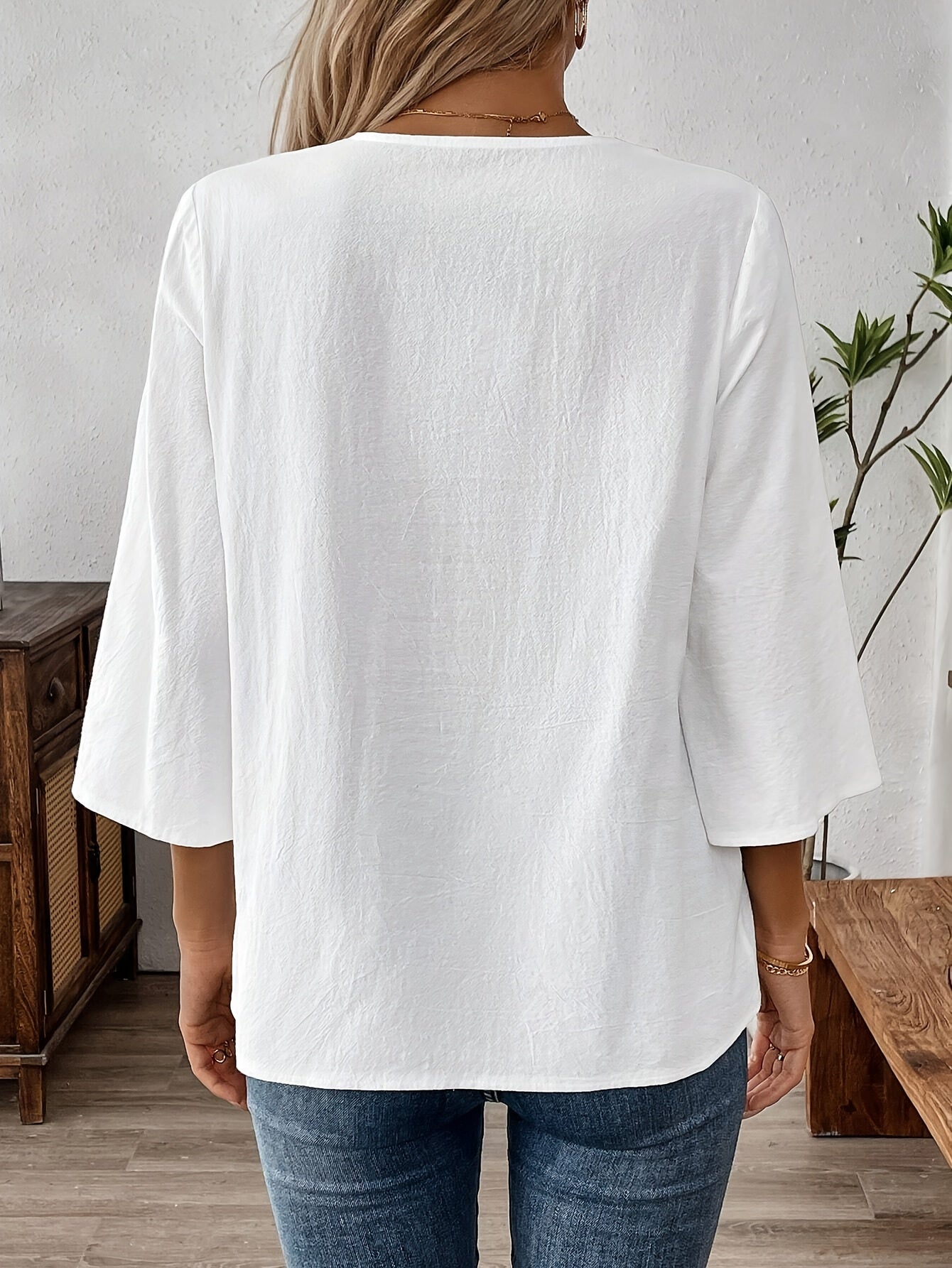 Martha™ | V-Neck Short Sleeve Shirt