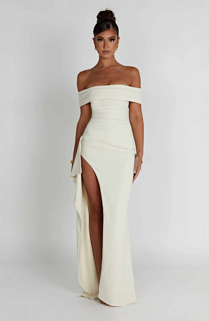 Alexandra - Elegant Maxi Dress