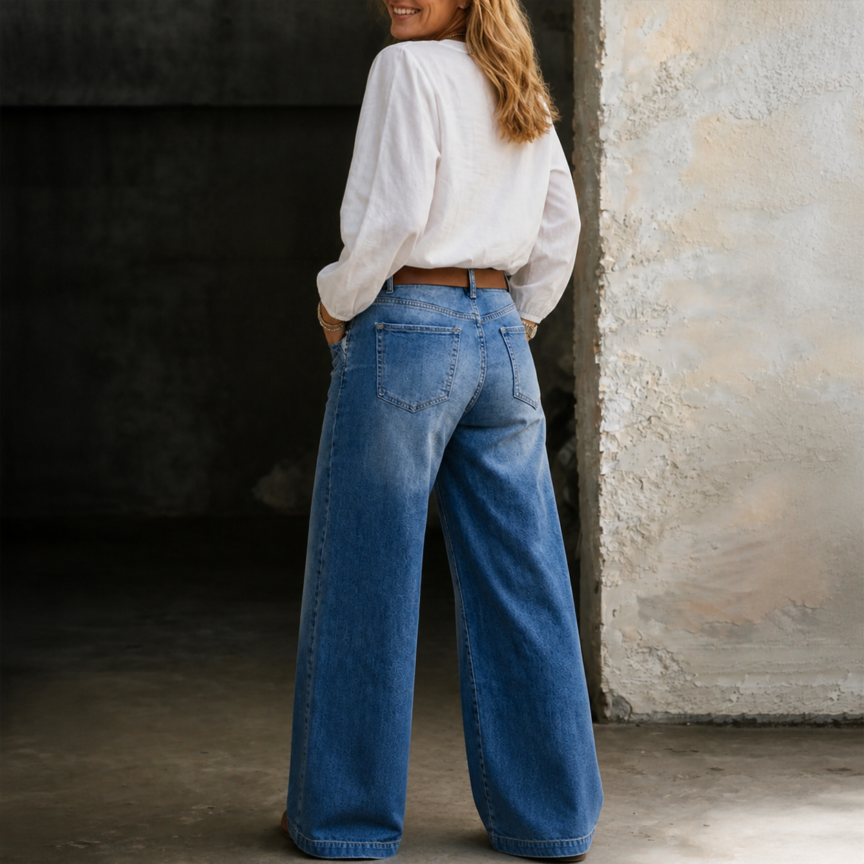 Madie | Retro High-Waisted Denim