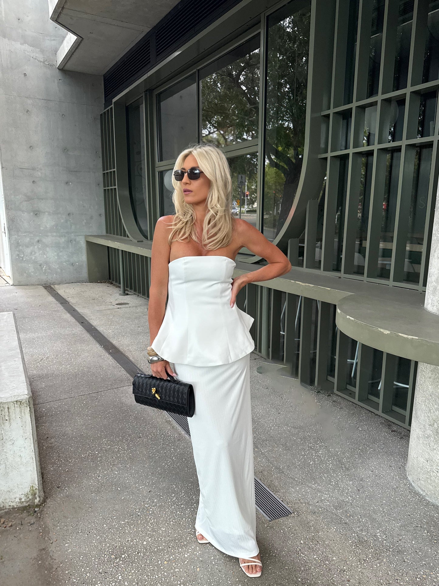Eliana - Elegant Maxi Dress