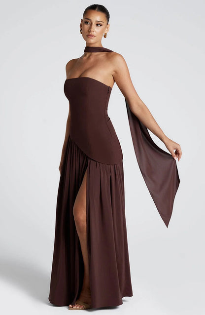 Beatriz - Elegant Maxi Dress
