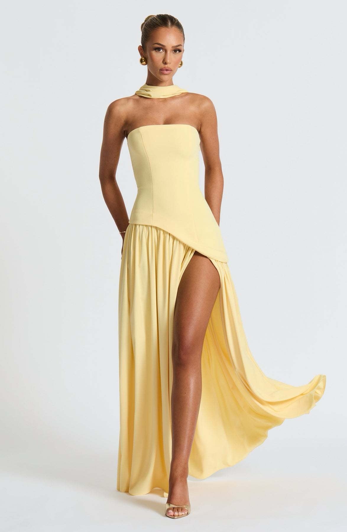 Beatriz - Elegant Maxi Dress