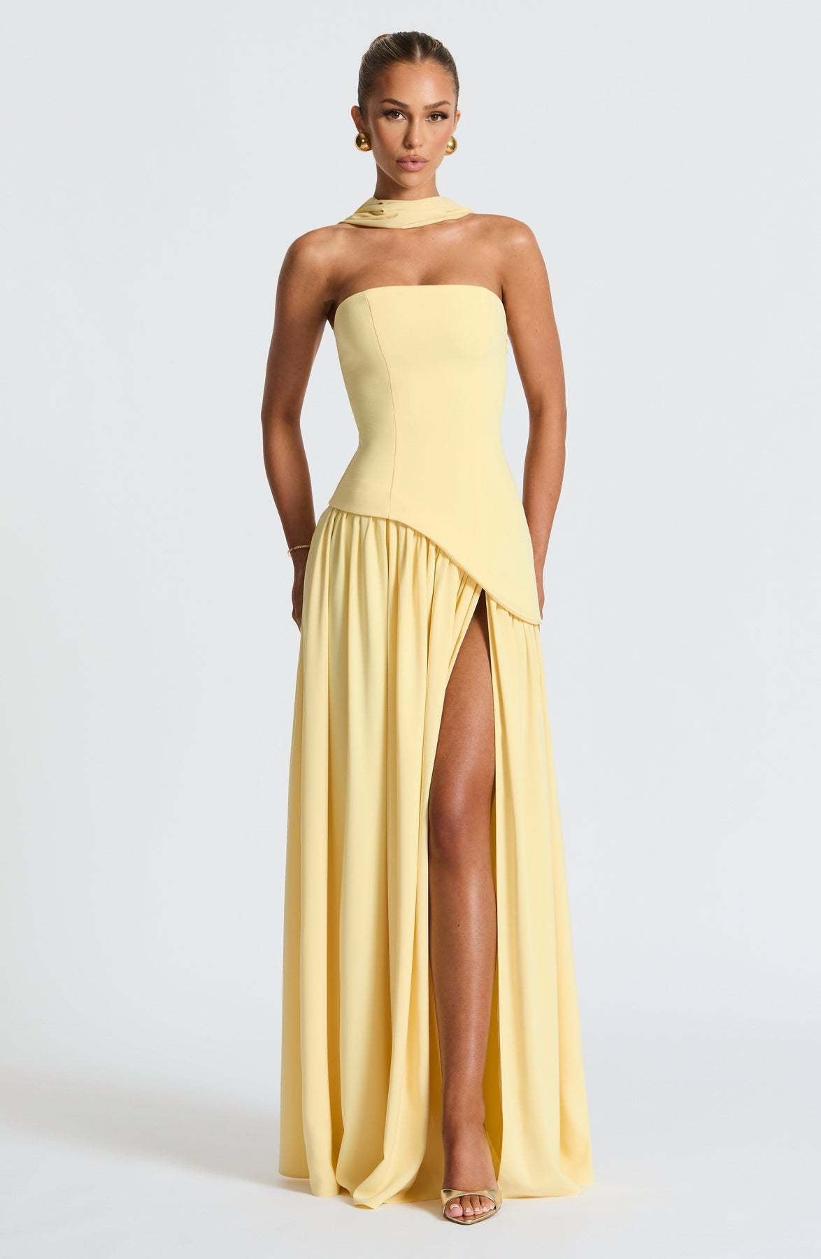 Beatriz - Elegant Maxi Dress