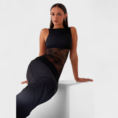 Lucinda - Elegant Long Lace Gown