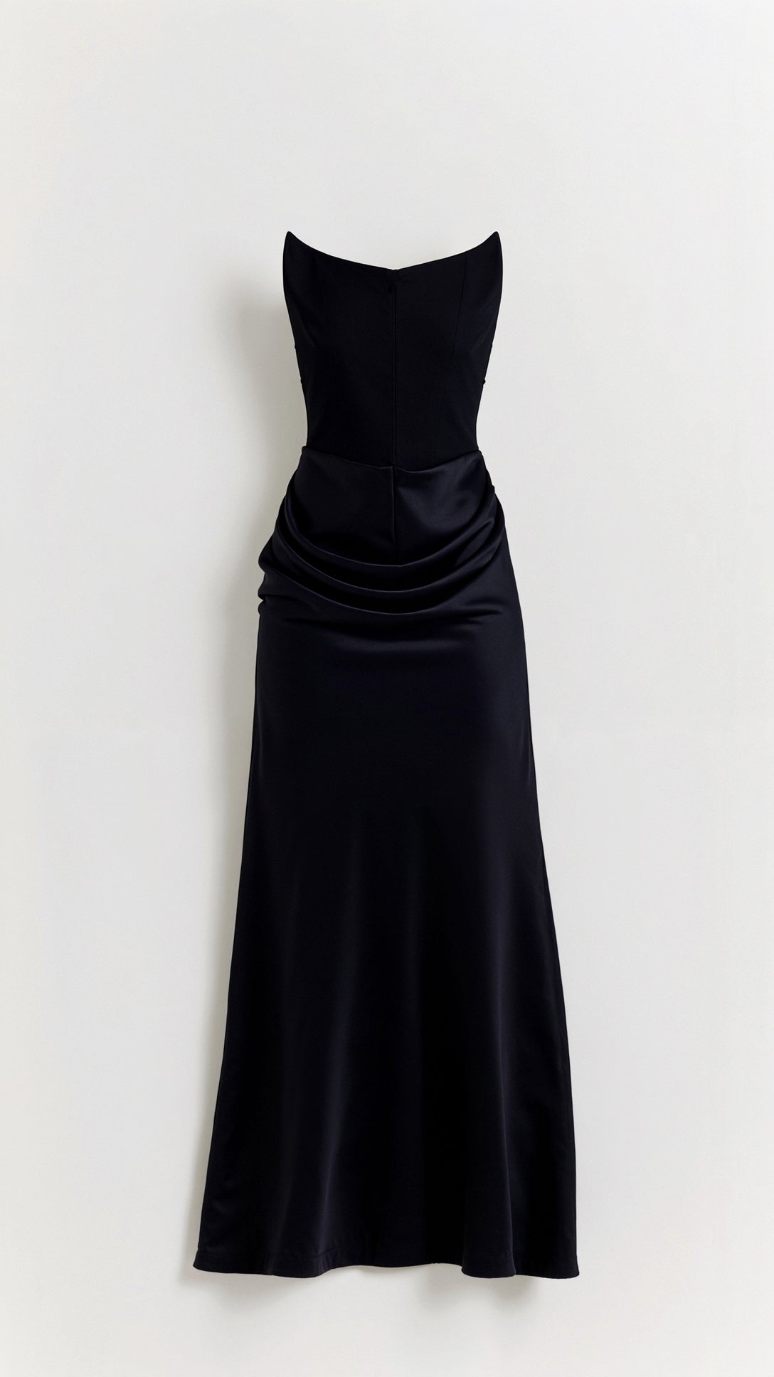 Esmeralda - Elegant Long Dress with Fitted Bodice