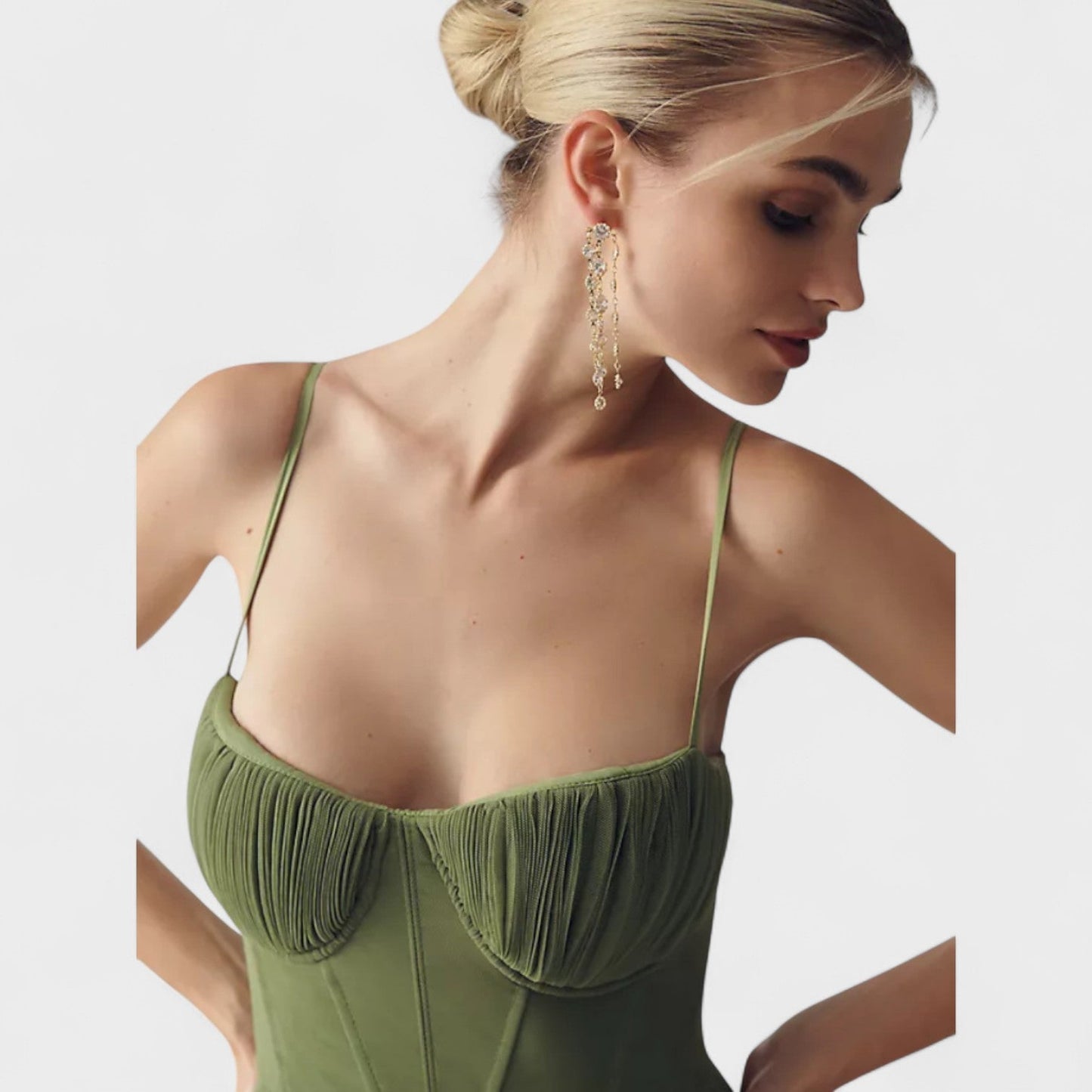 Elodie - The Elegant Dress