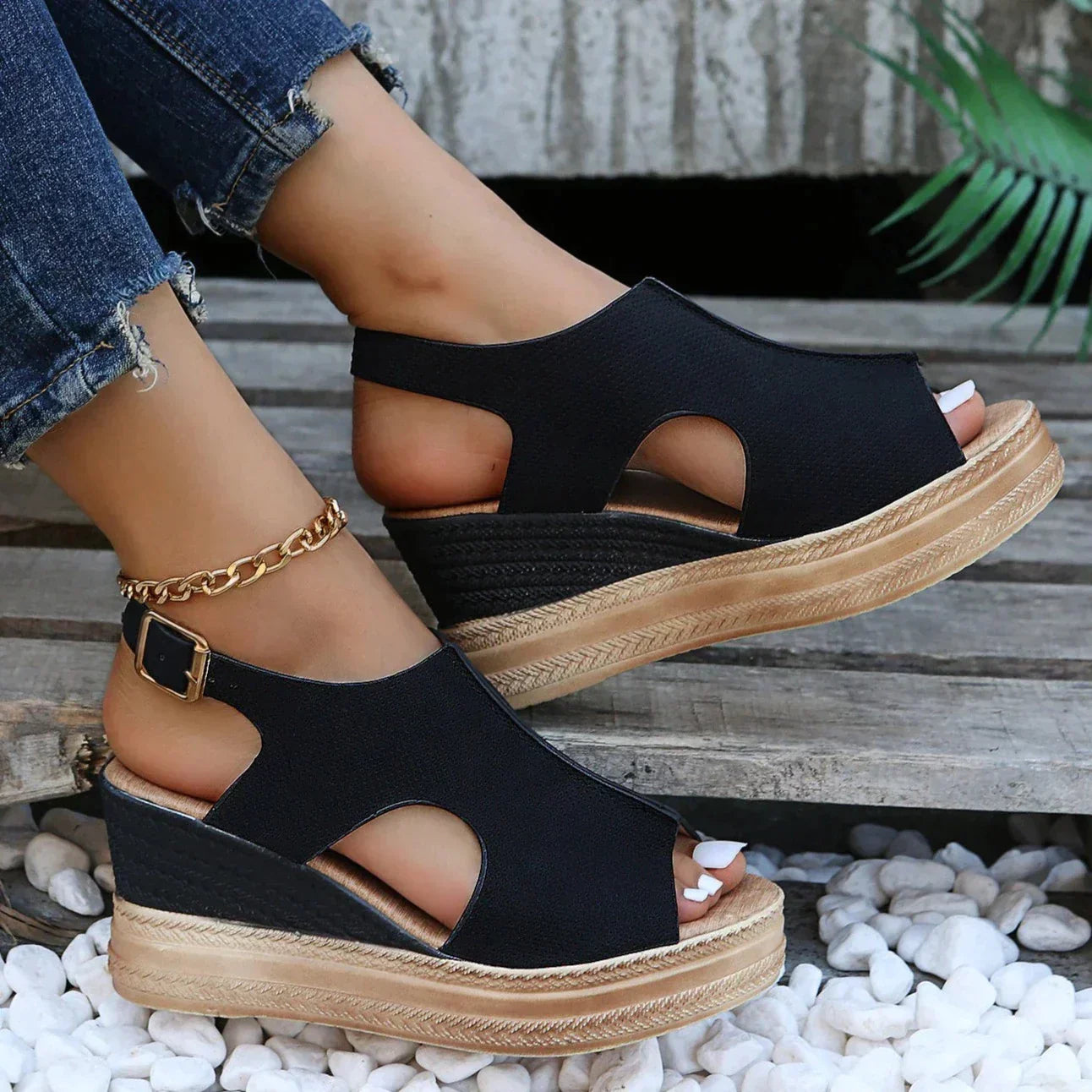 Maeve – Casual Wedge Sandals for Ultimate Comfort