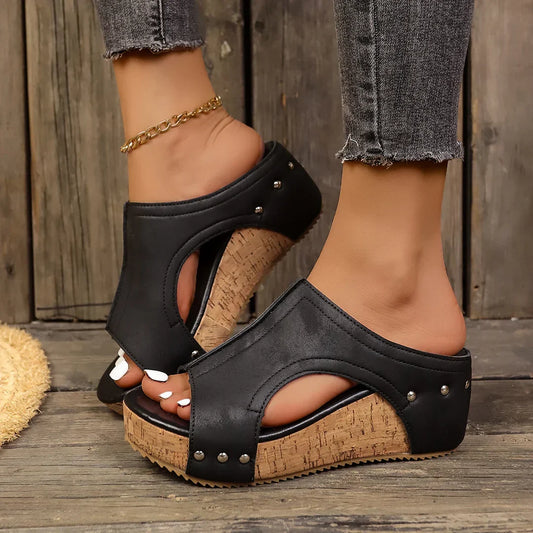 Sofia - Lumi Wedge Studs
