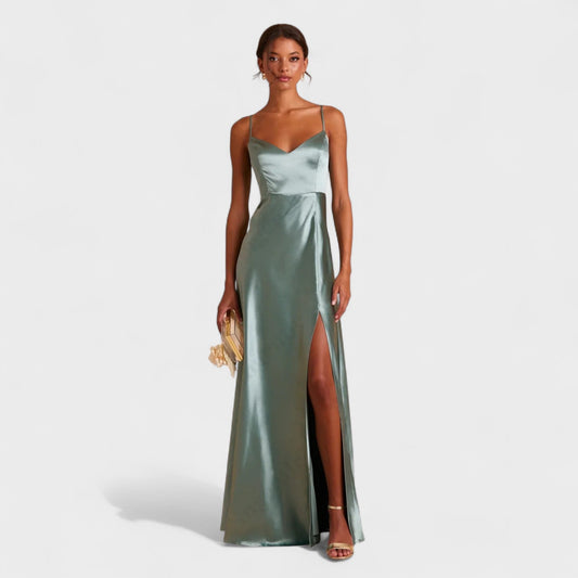 Lúcia - Elegant Long Satin Gown