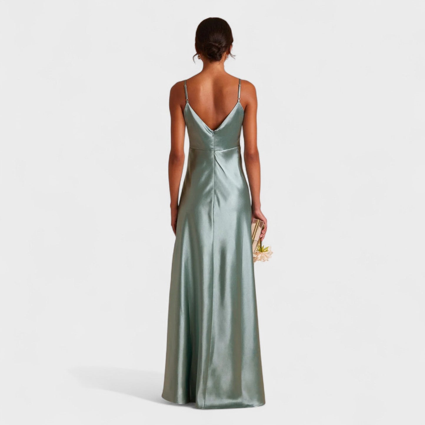 Lúcia - Elegant Long Satin Gown