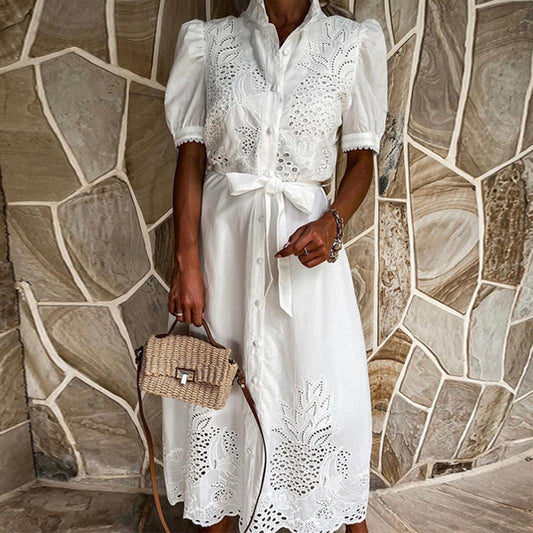 Robe chemise - Broderie en dentelle et ceinture réglable