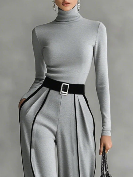 Vera™ || Elegant set with contrast detail