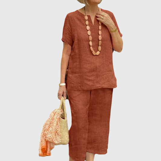 Chiara - Elegant Comfort Outfit