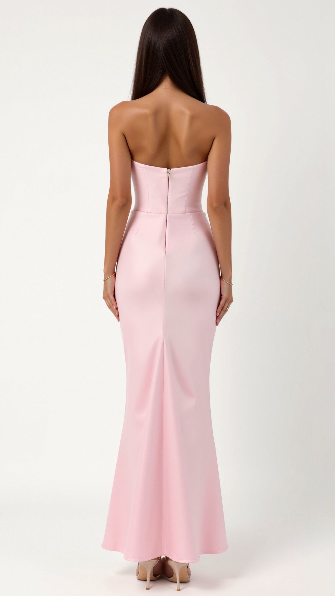 Esmeralda - Elegant Long Dress with Fitted Bodice