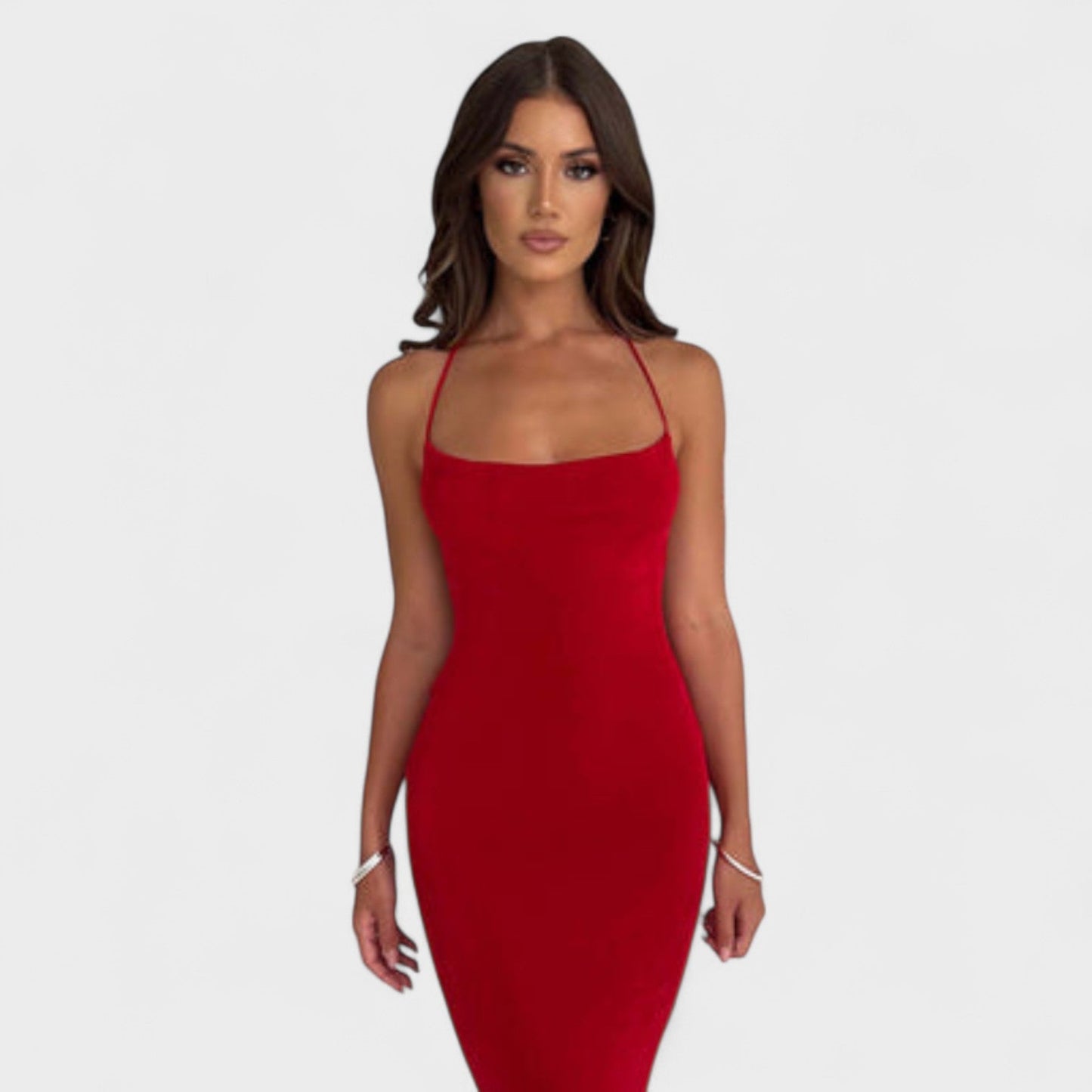 Luna - The Dress That Embraces Your Curves