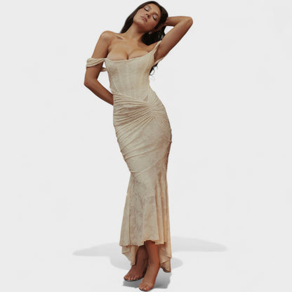 Francesca - Curvaceous Sculpted Dress