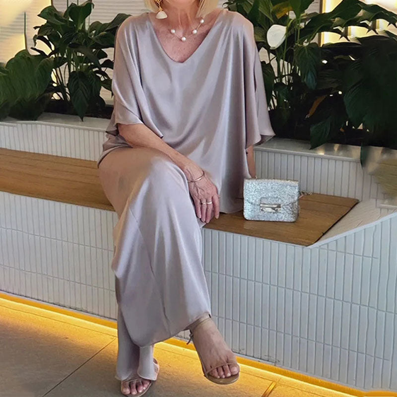 Selina - Elegant 2-Piece Set with a Fluid Silhouette
