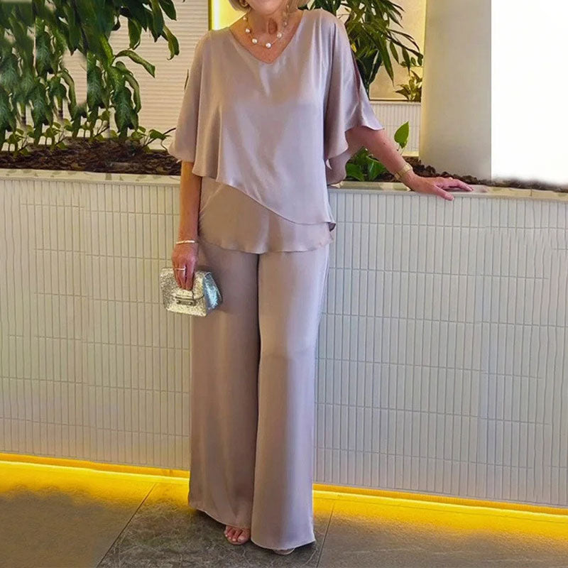 Selina - Elegant 2-Piece Set with a Fluid Silhouette