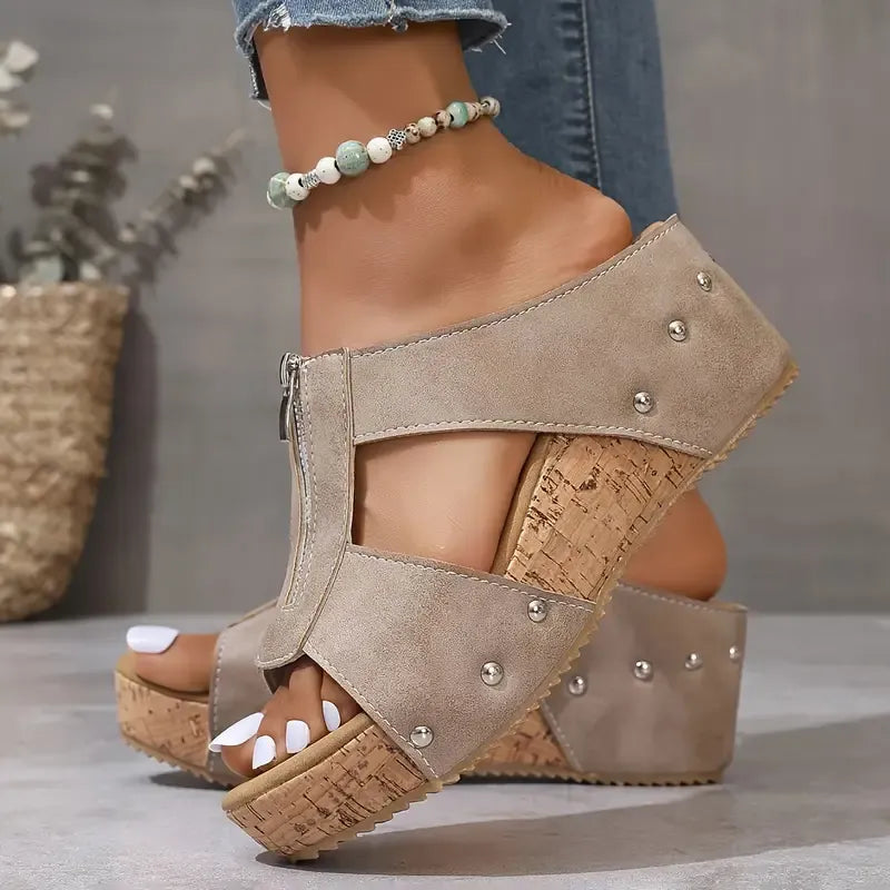 Gigi - Chic Wedge Sandals