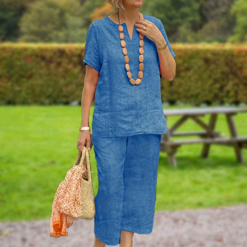 Chiara - Elegant Comfort Outfit